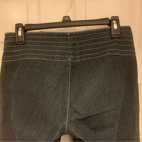 Stylish Dark Blue Women's Jeans - Picture 9 of 12